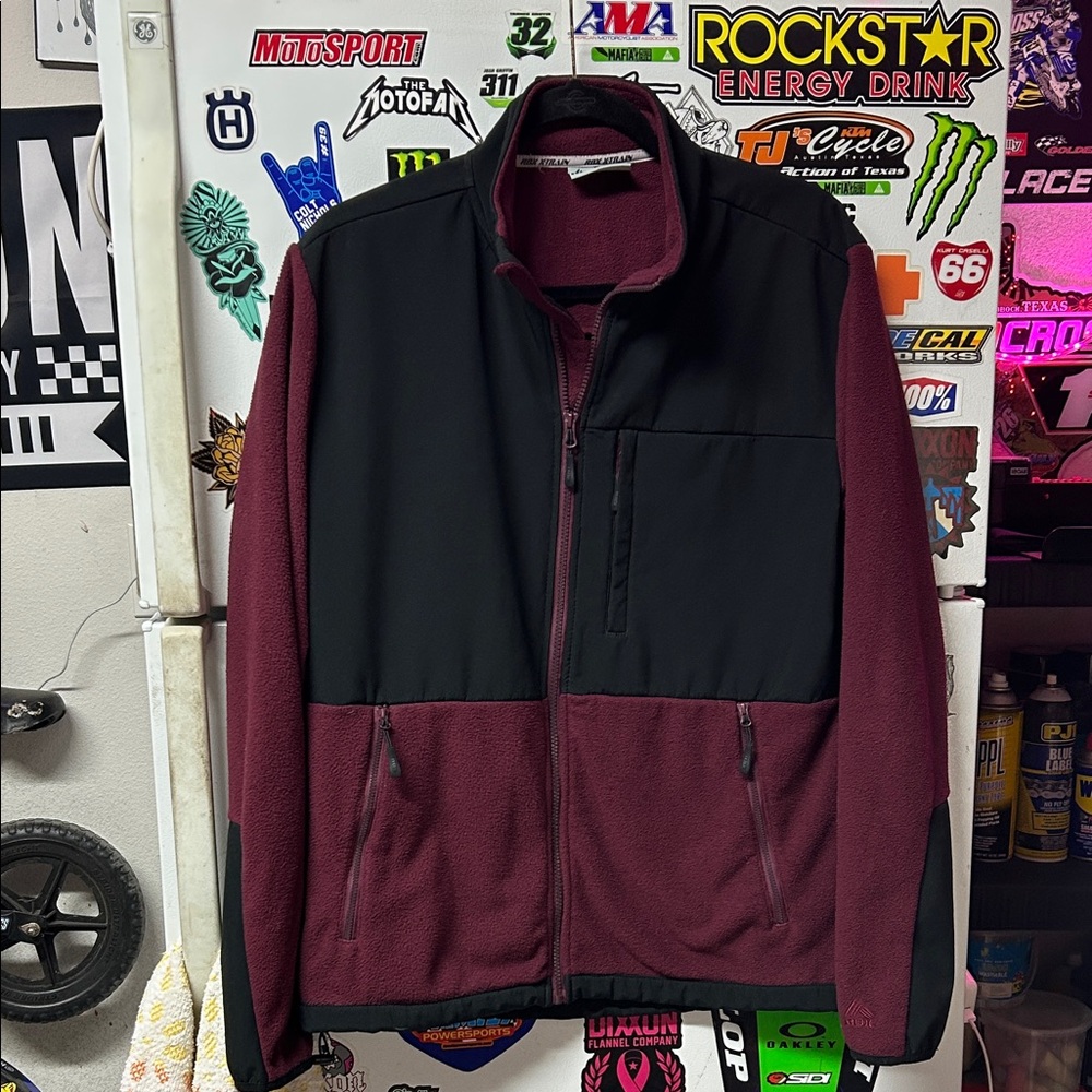 RBX Women's Wine Fleece Jacket (M) | 3 Zip Pockets